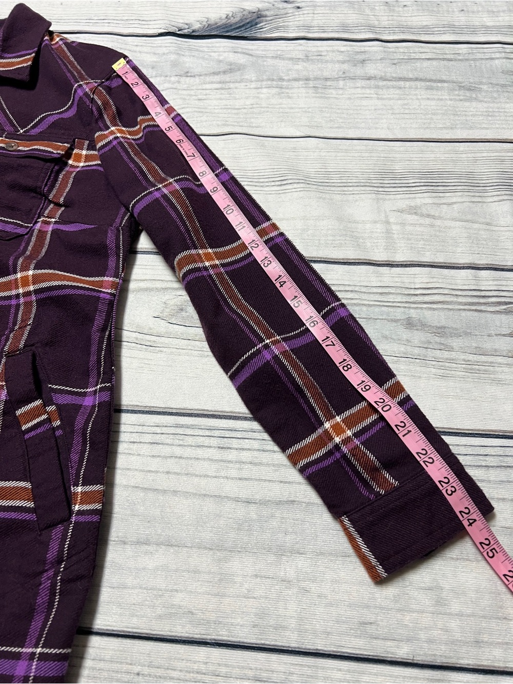 NWOT Duluth Folklore Flannel Shirt Size Medium - Picture 10 of 12